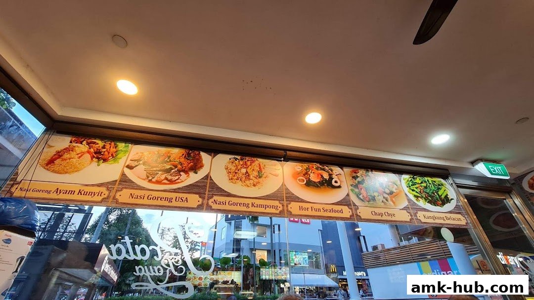 A row of delicious food images displayed outside a restaurant called Prata Raya.