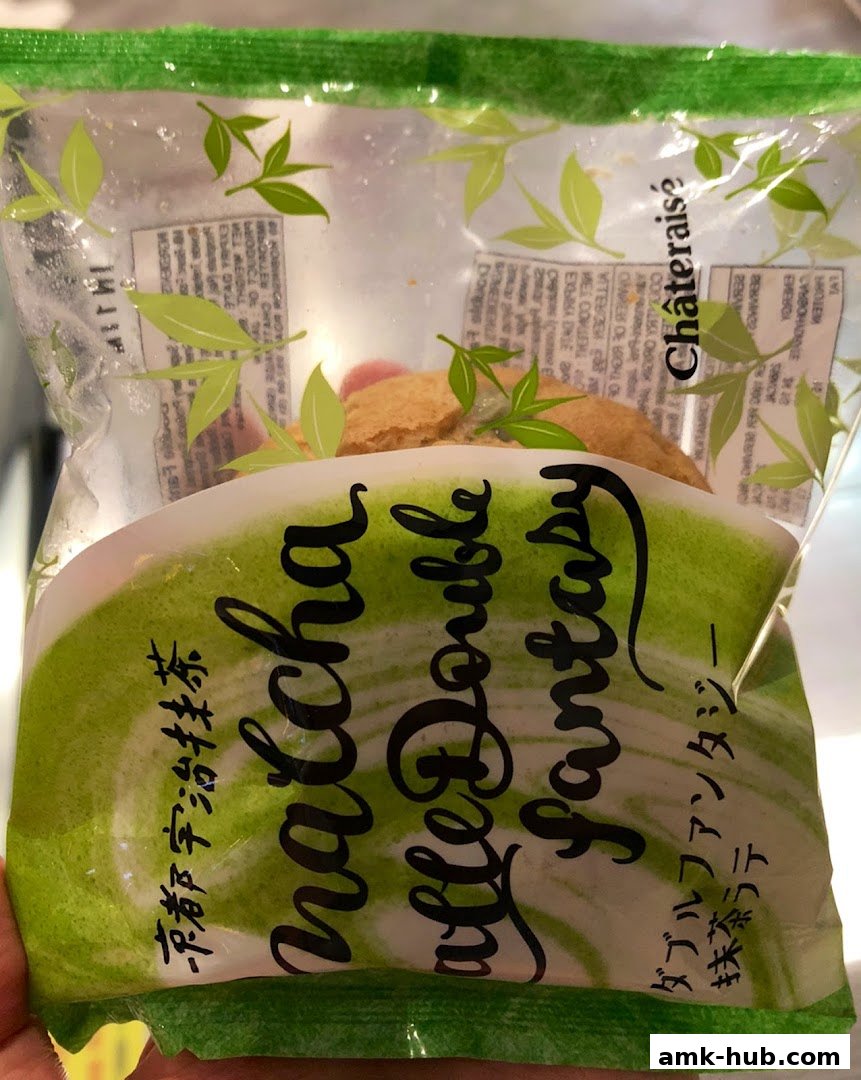 A packaged matcha dessert with Japanese and English text.