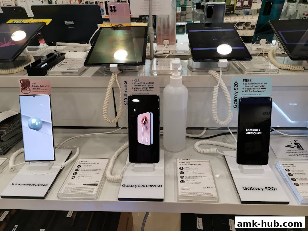 Display of Samsung Galaxy phones and tablets with promotional signage.