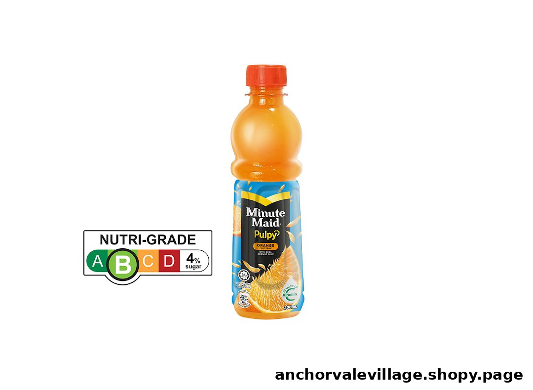 A bottle of Minute Maid Pulpy Orange juice with a Nutri-Grade B label.
