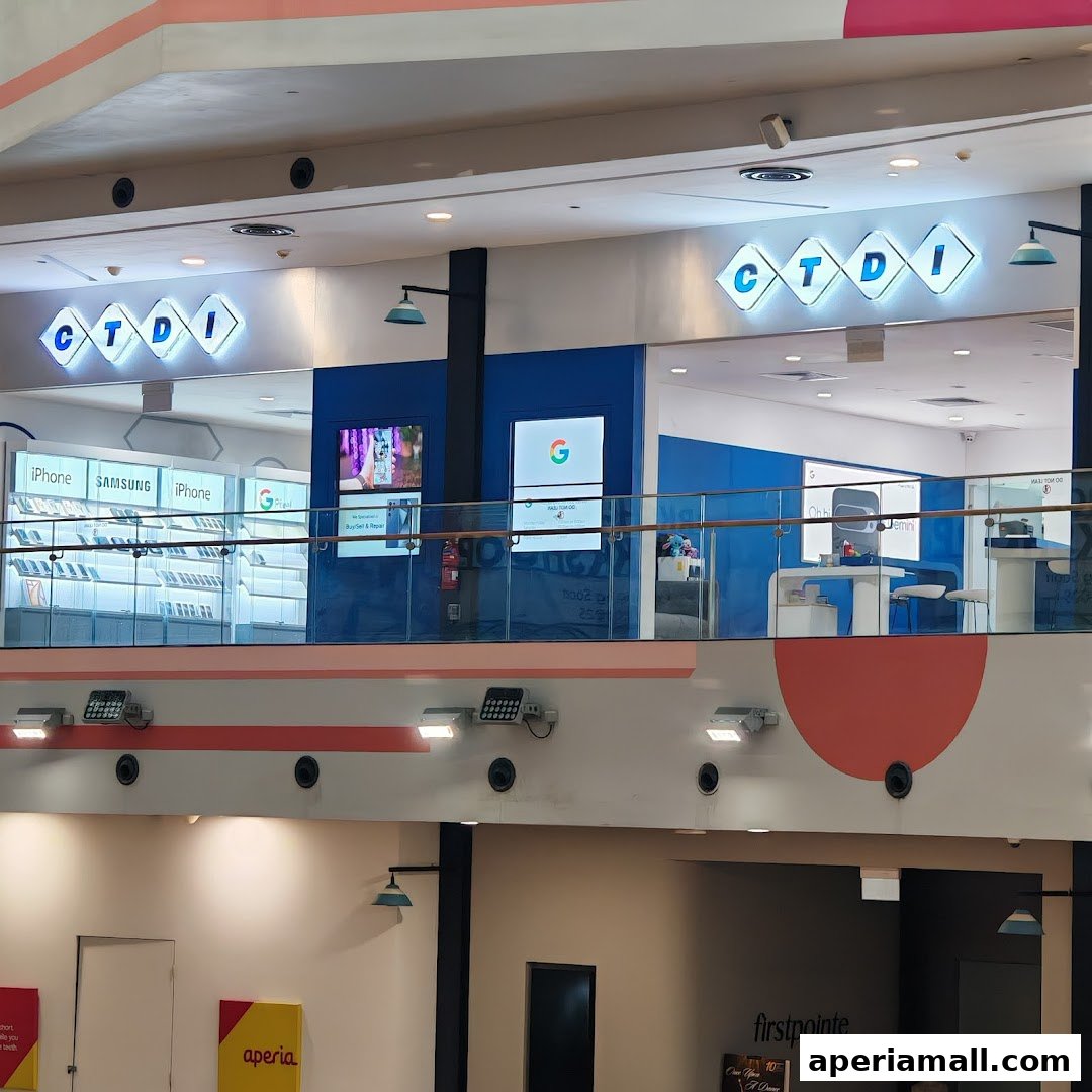The CTDI shop displays iPhone and Samsung products, with a service area visible.