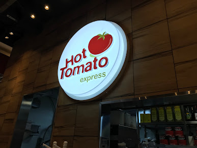 Hot Tomato Bistro