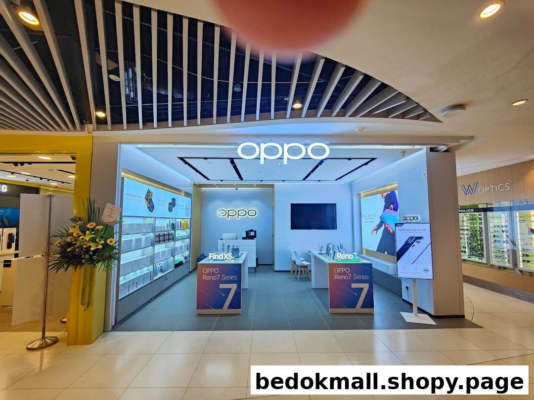 Front view of an OPPO Concept Store entrance in a mall.