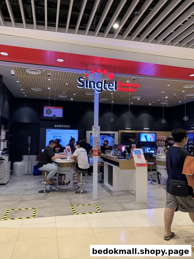 Singtel Exclusive Retailer shop entrance with customers inside.