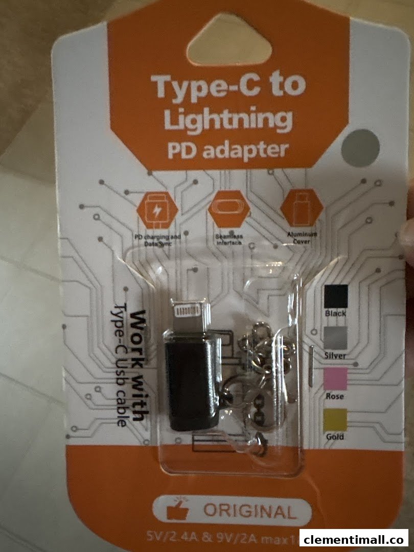 A packaged Type-C to Lightning PD adapter with features like fast charging and data sync.