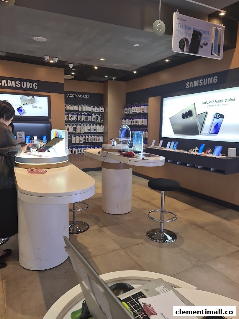 An interior view of a Singtel Exclusive Retailer, showcasing Samsung phones and accessories.