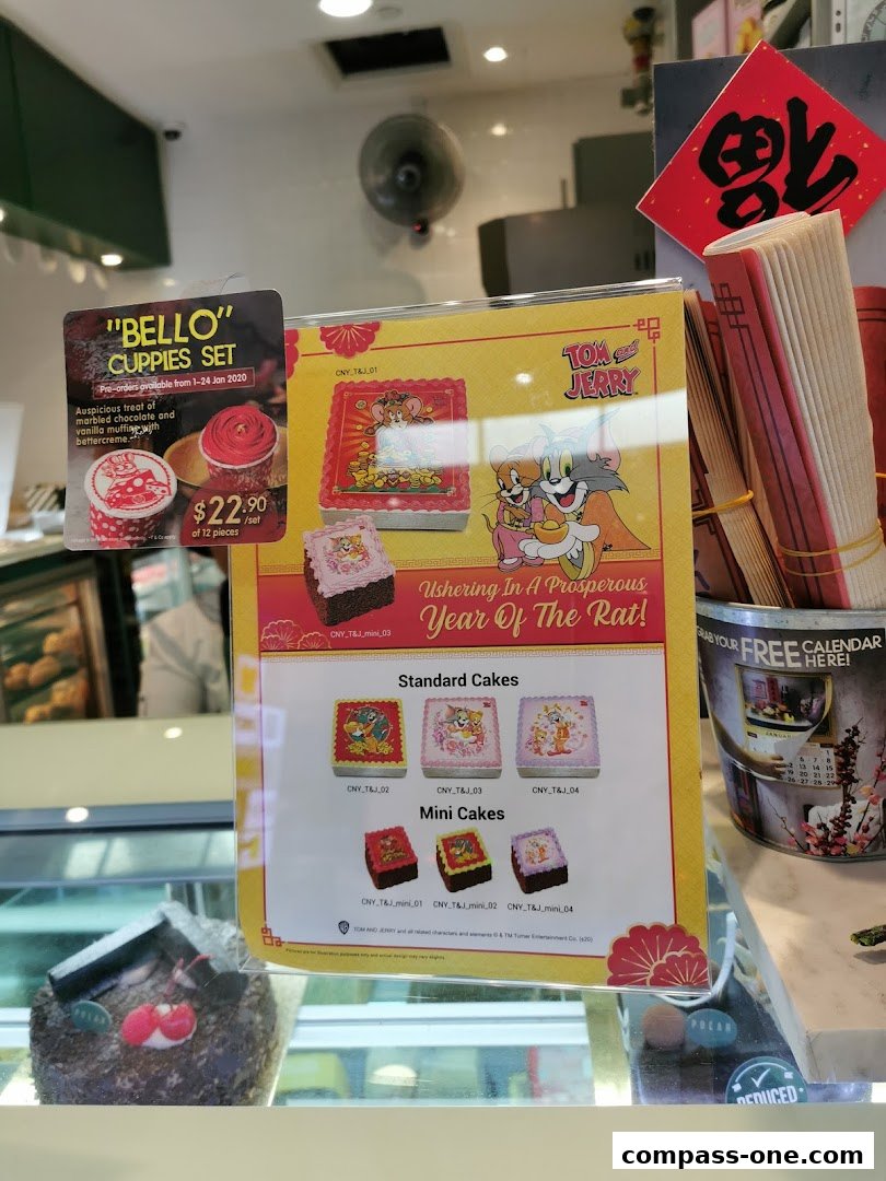 A display of Tom and Jerry themed cakes and cupcakes for Chinese New Year.
