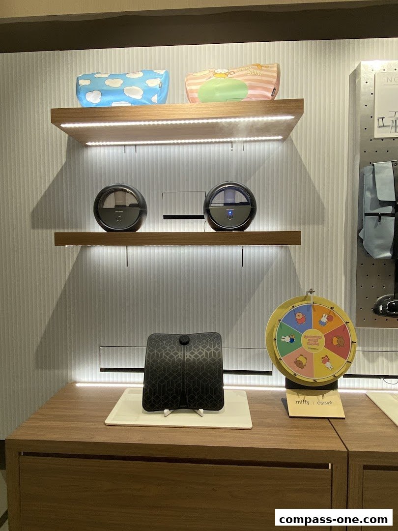 OSIM shop interior displaying massage devices, humidifiers, and promotional items.