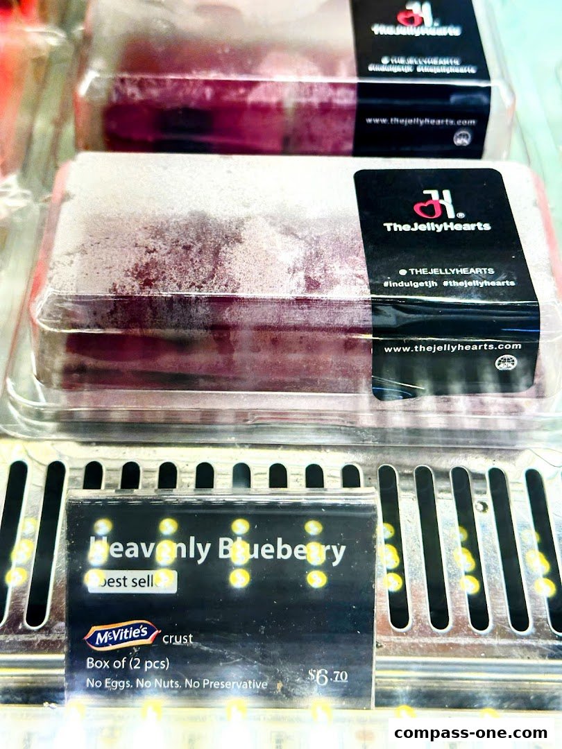 Packaged blueberry desserts with a 'best seller' label and price.