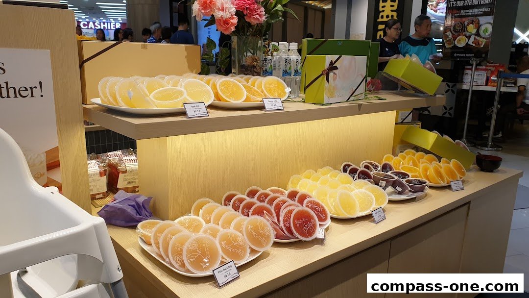 A display of assorted fruit jellies and gift boxes at Châteraisé.
