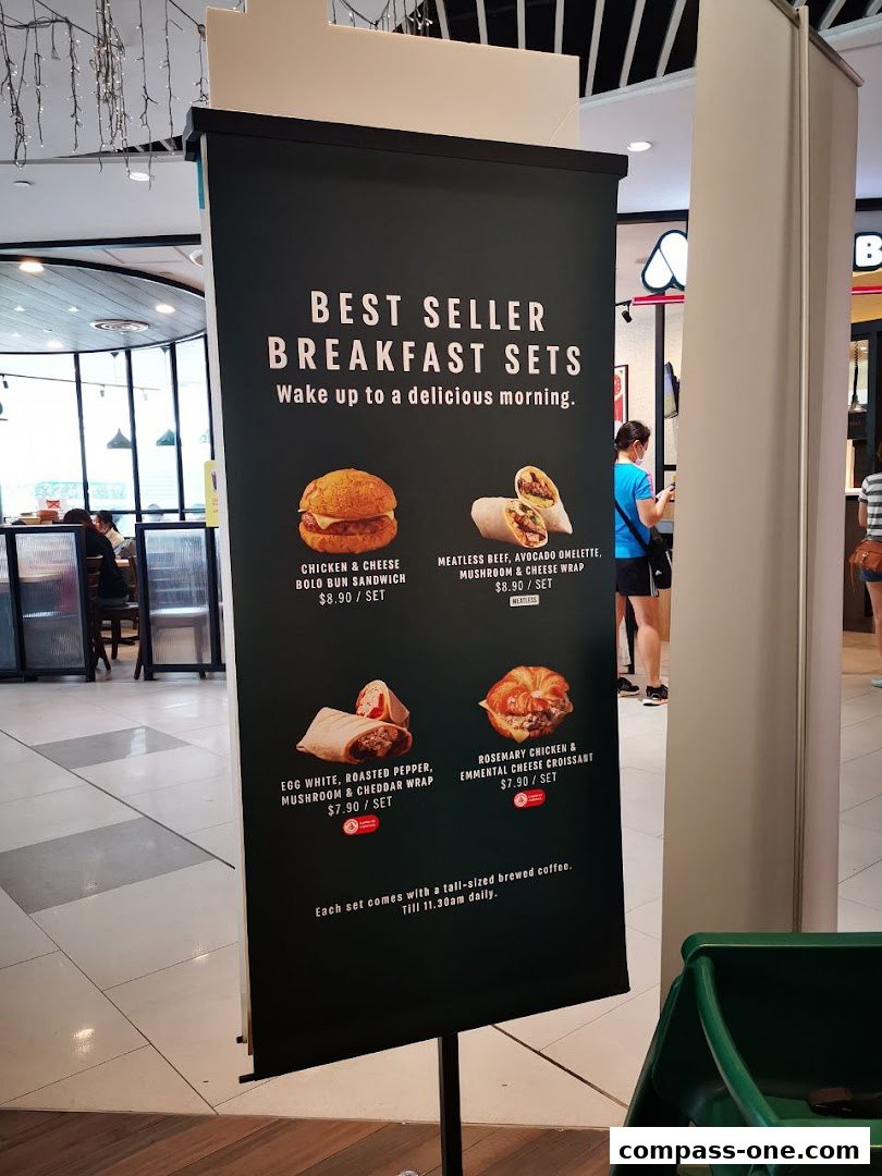 A banner advertising Starbucks' best-selling breakfast sets with images and prices.