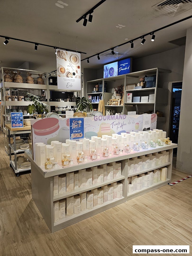 Interior view of a HOOGA store showcasing home decor and lifestyle products.