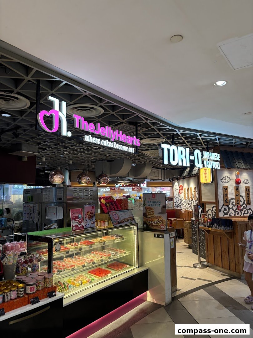 The JellyHearts cake shop and TORI-Q yakitori restaurant storefront.