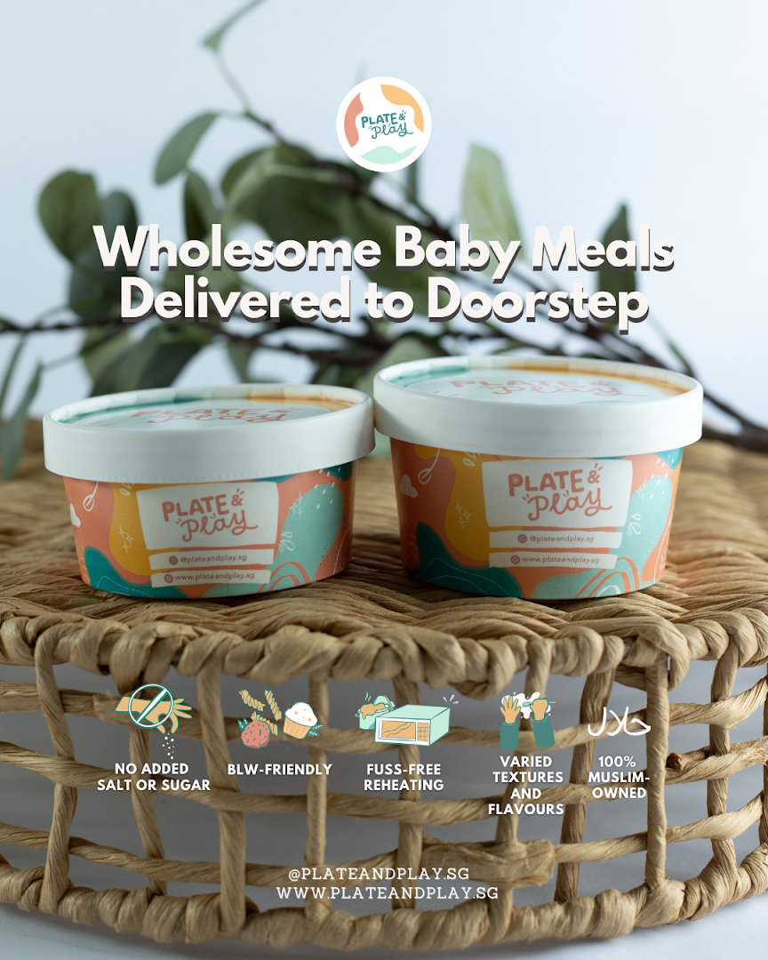Two containers of Plate & Play baby meals on a woven basket, highlighting product benefits.