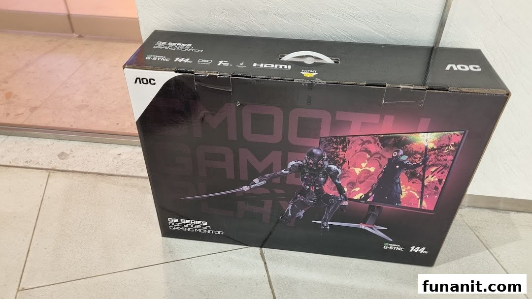 A large black box for an AOC G2 Series gaming monitor, featuring graphics and specifications.