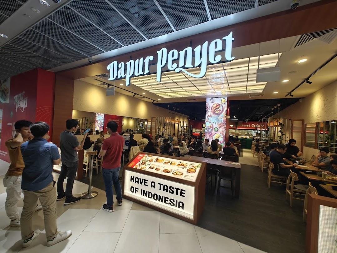 Dapur Penyet  Funan
