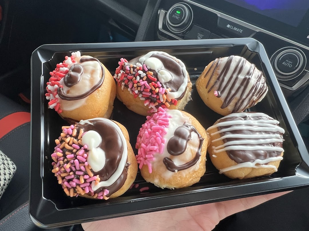 Dunkin Donuts image 2