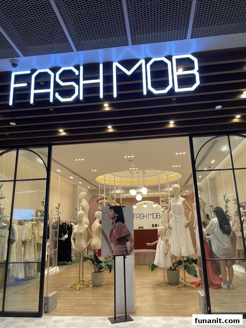 Fash Mob image 1