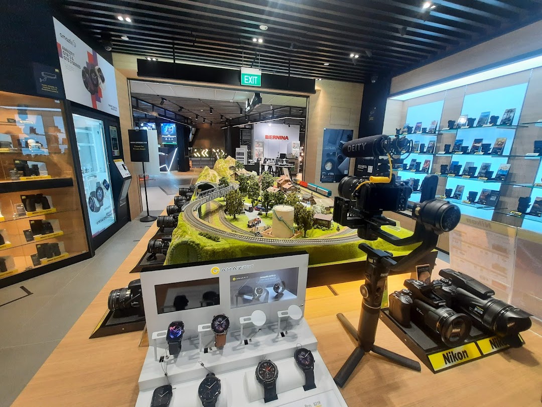 Nikon Experience Hub Singapore image 9