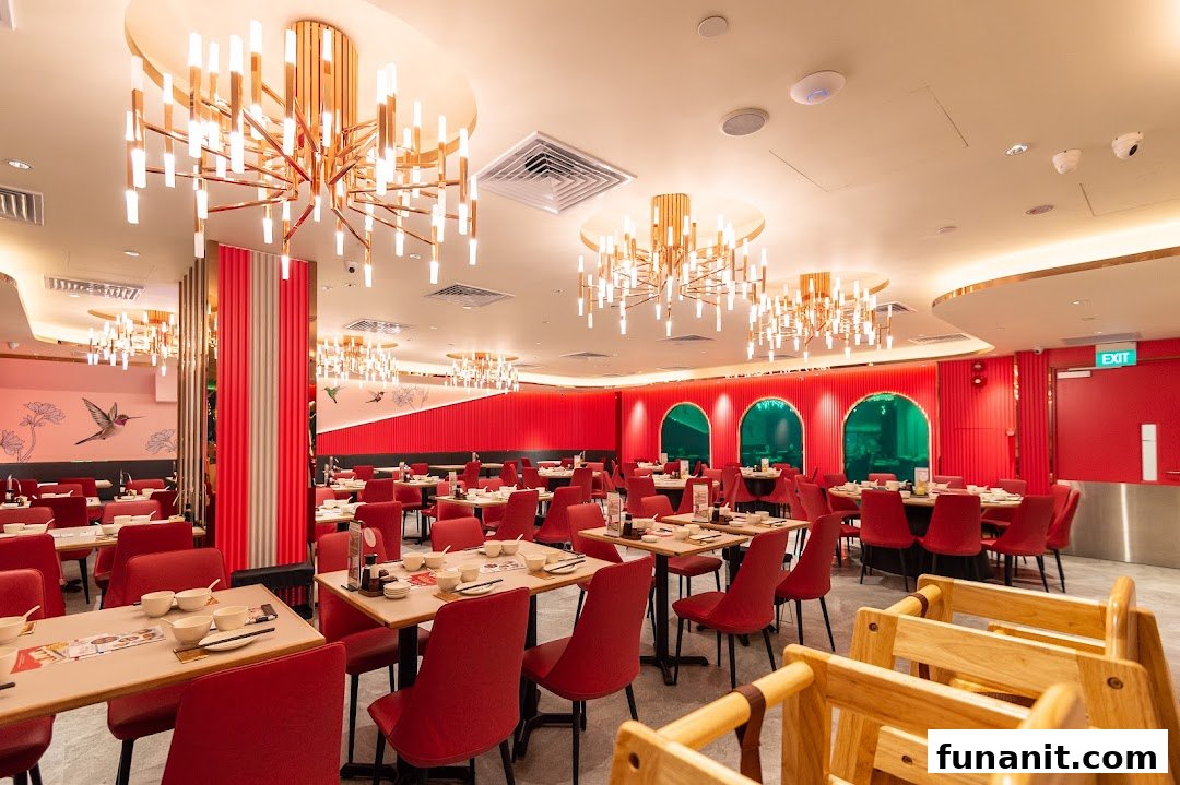 Paradise Dynasty 樂天皇朝 at Funan