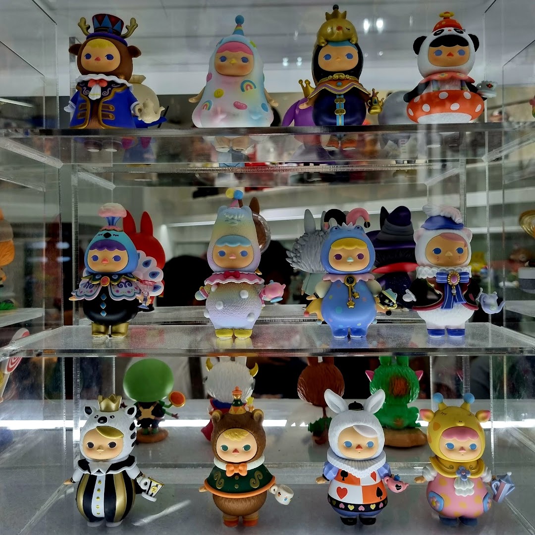 POP MART Funan image 9