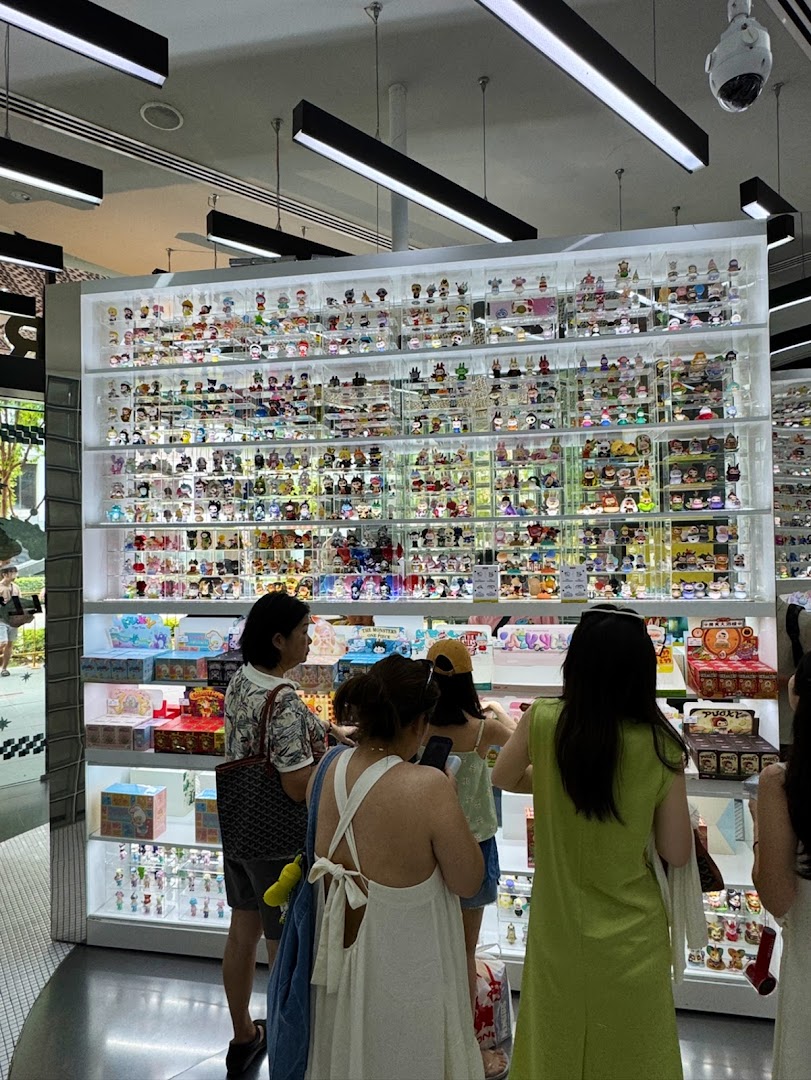 POP MART Funan image 16