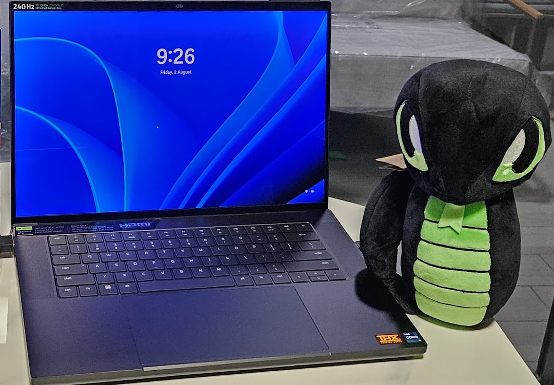 RazerStore Funan image 16
