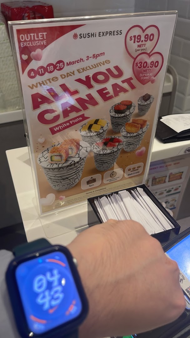 Sushi Express - Funan image 43