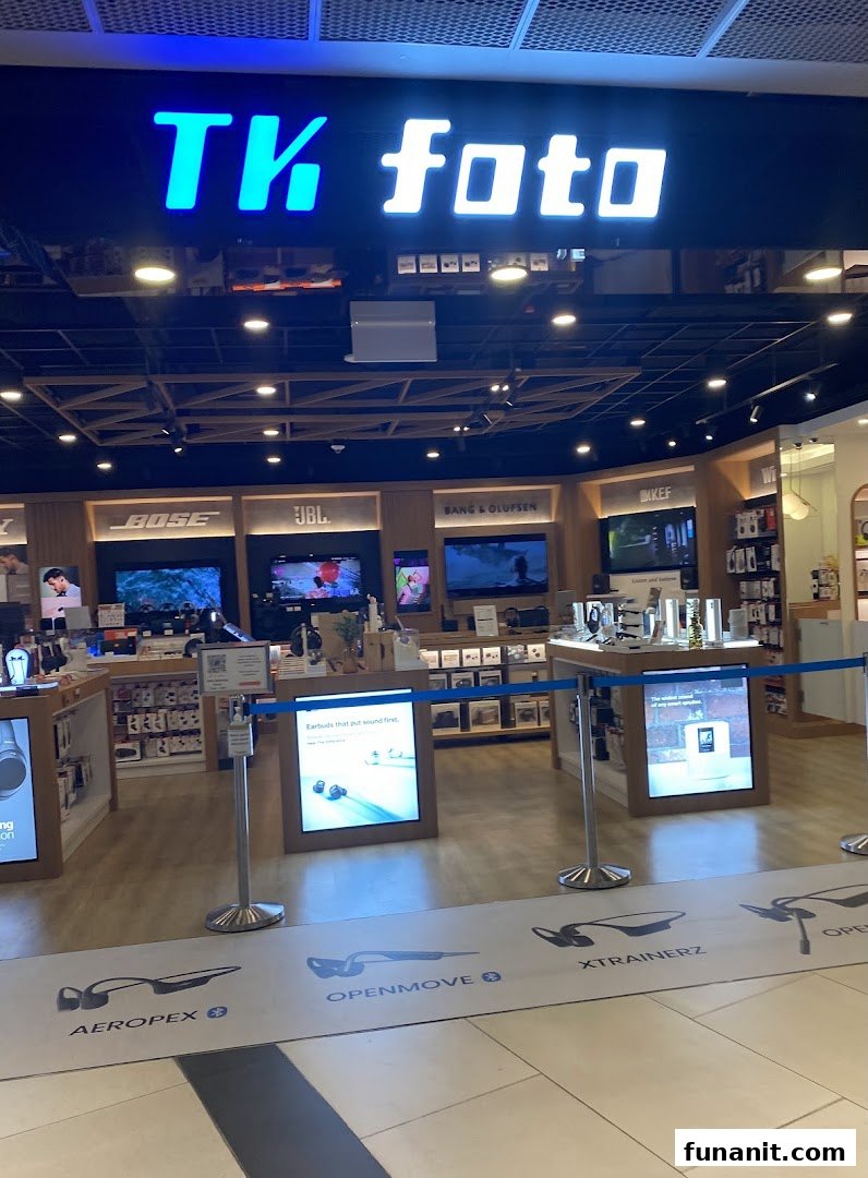 The interior of TK Foto Technic, showcasing a wide range of audio electronics from leading brands.