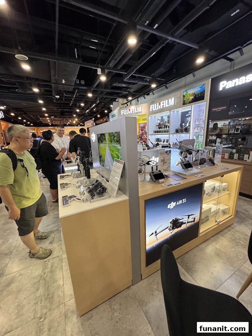 T K Foto Technic Pte Ltd Funan image 17
