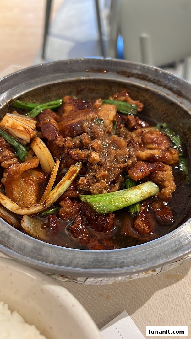 Three Fellas Claypot image 19