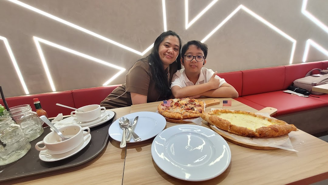 US PIZZA - Funan Mall image 14