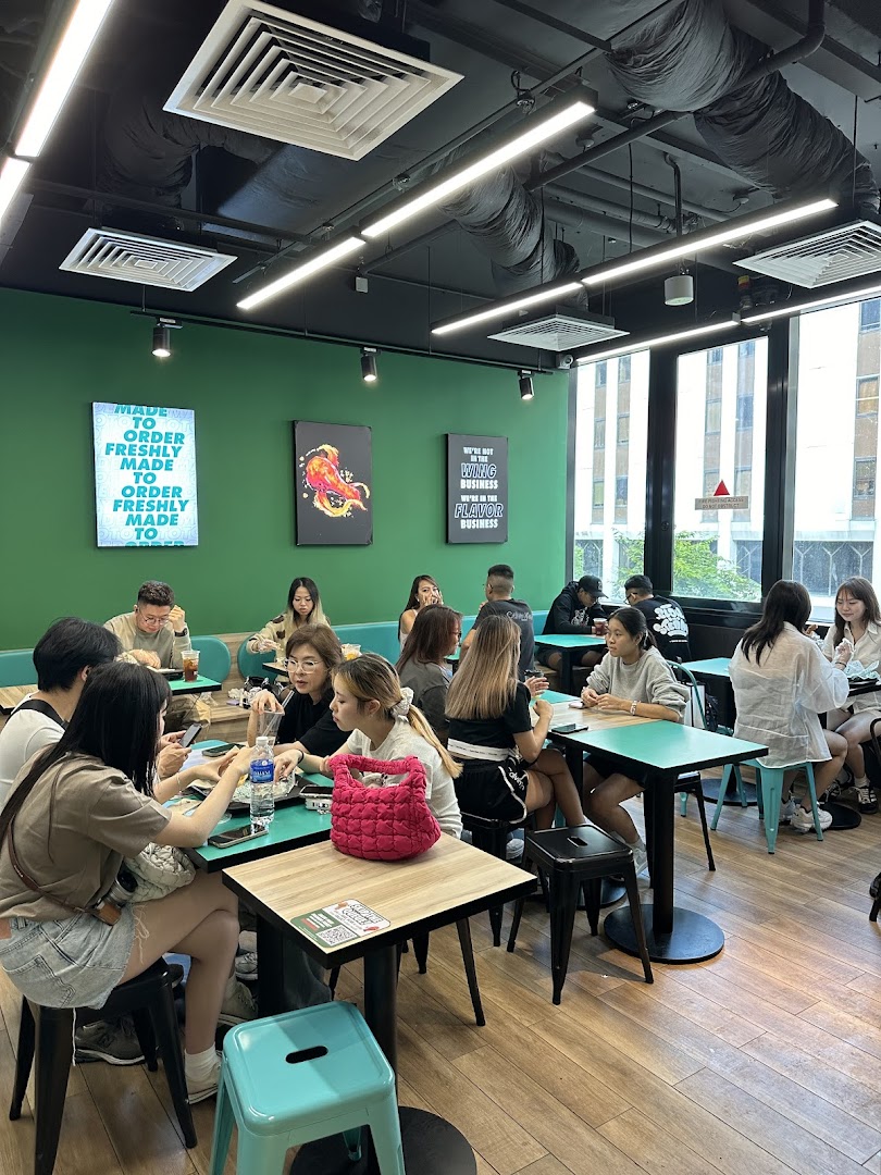 Wingstop Funan image 20