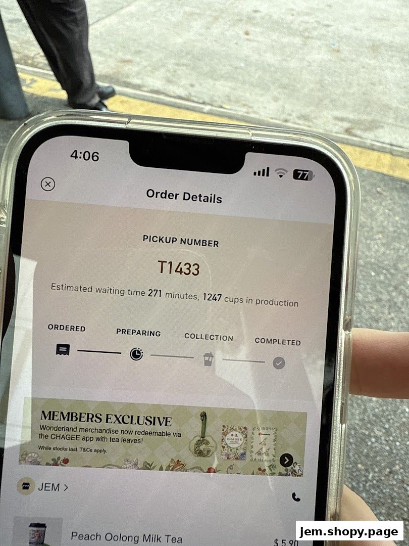A phone screen showing CHAGEE order details with a long estimated waiting time.