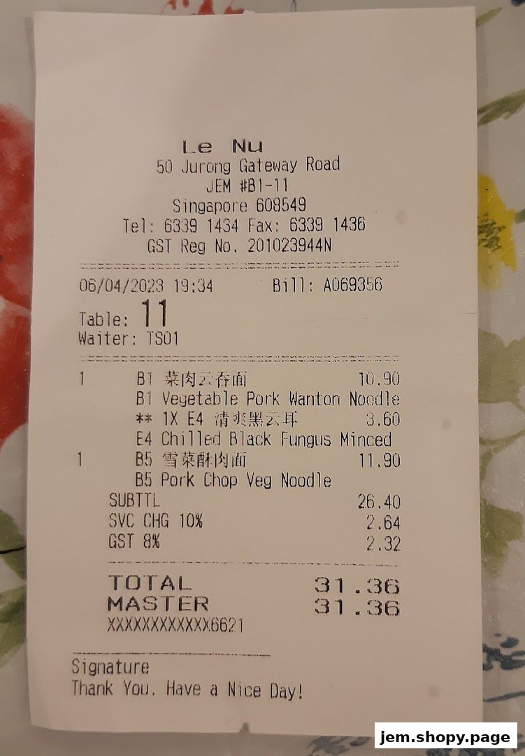 A receipt from Le Nu showing noodle dishes and their prices.