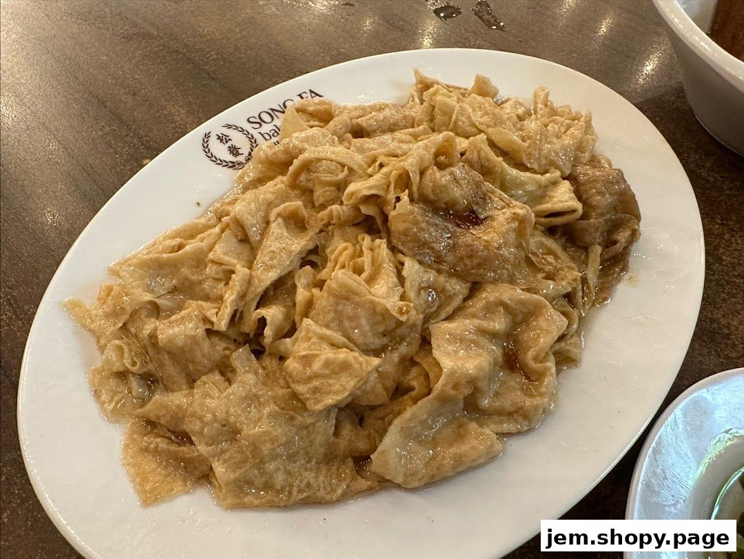 A plate of braised beancurd skin with dark sauce, served at Song Fa Bak Kut Teh.