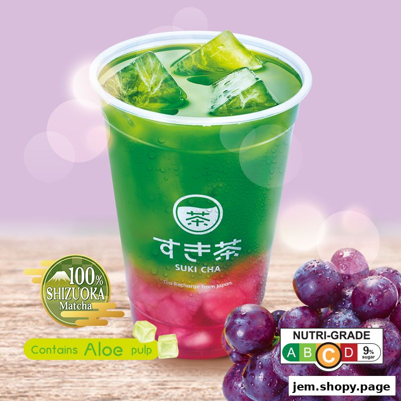 A refreshing matcha drink with aloe pulp and grapes, featuring a Nutri-Grade label.