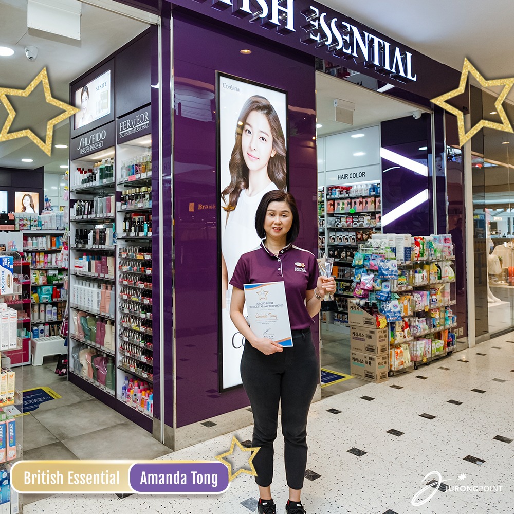 A Jurong Point Service Star Award winner
