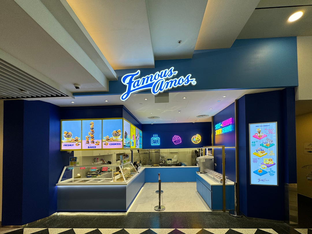 Famous Amos