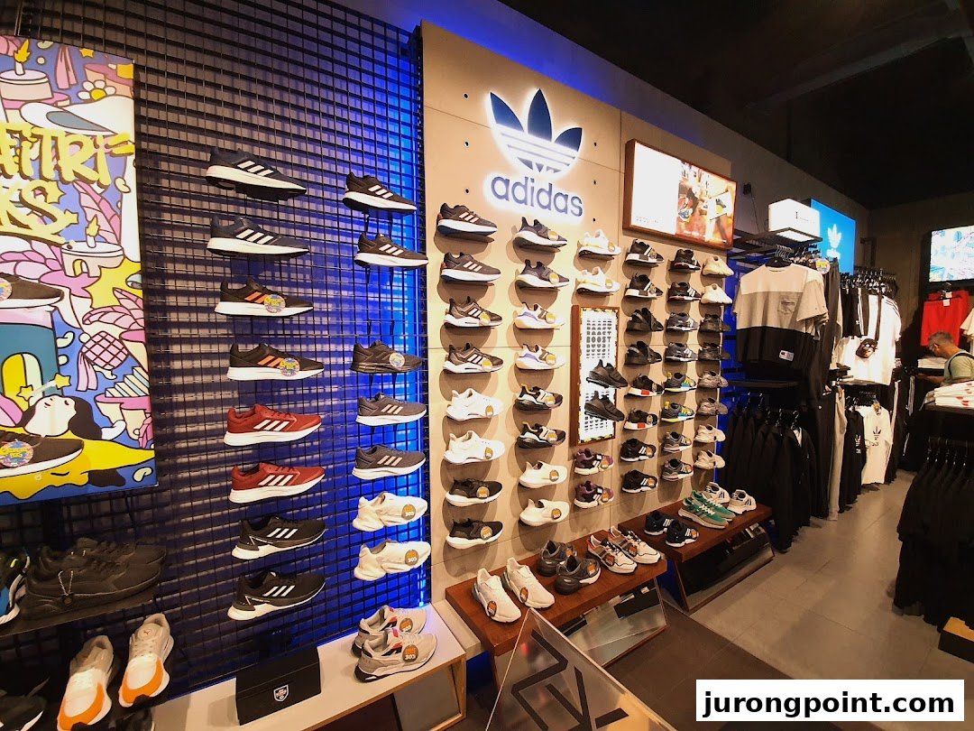 JD Sports image 10