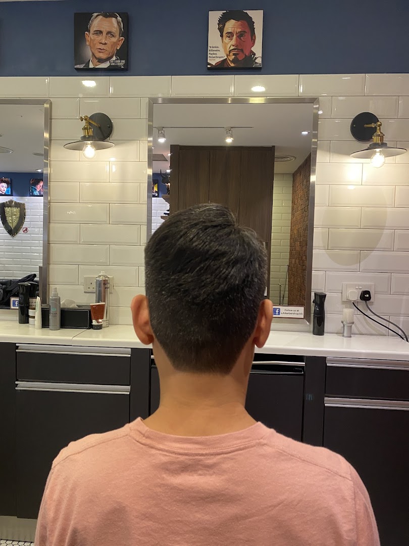 LA Barbershop image 8