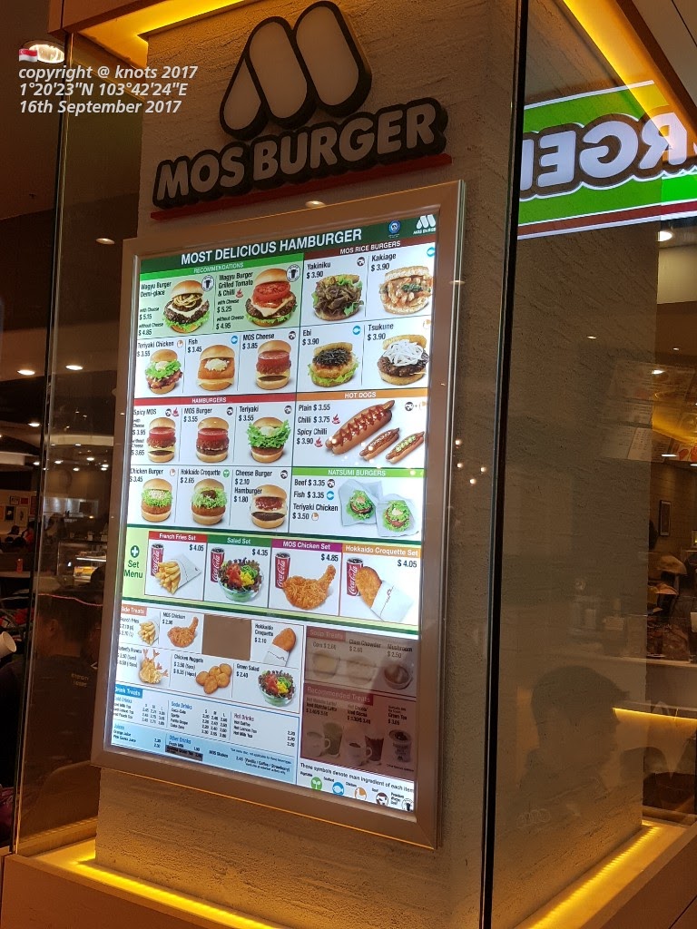 MOS Burger image 32
