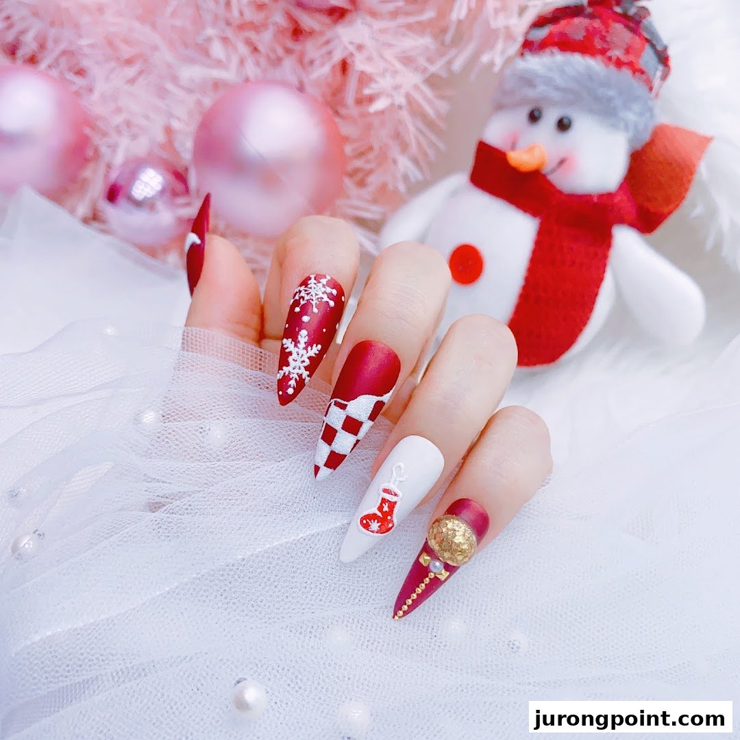Nail Palace image 14