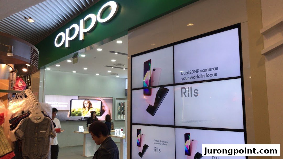OPPO Concept Store image 19