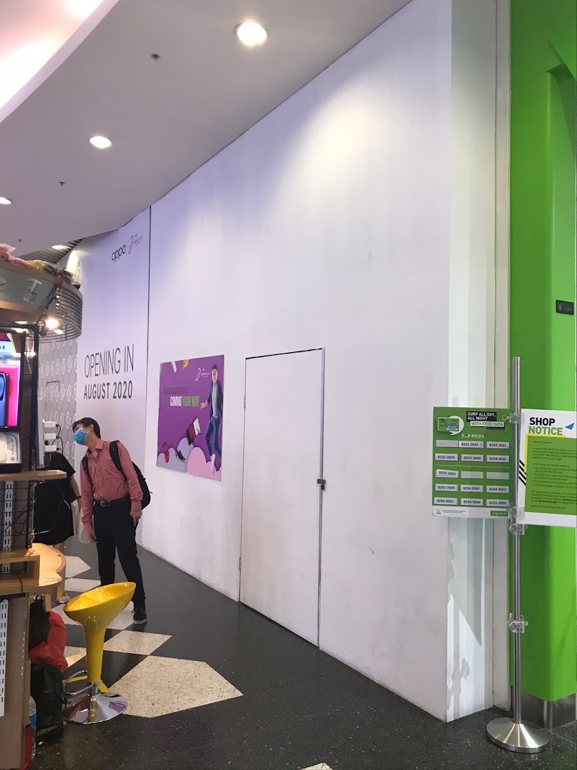 Hoarding for the upcoming OPPO Concept Store, announcing its August 2020 opening.