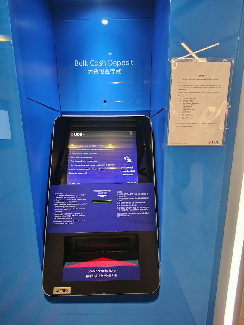 A UOB Bulk Cash Deposit machine offering convenient banking services.