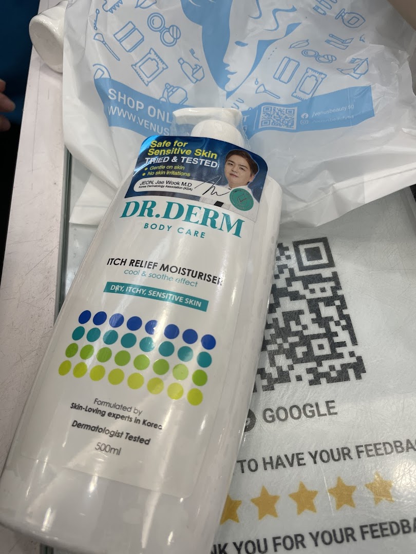 A Dr. Derm Itch Relief Moisturiser bottle next to a Venus Beauty shopping bag and feedback QR code.