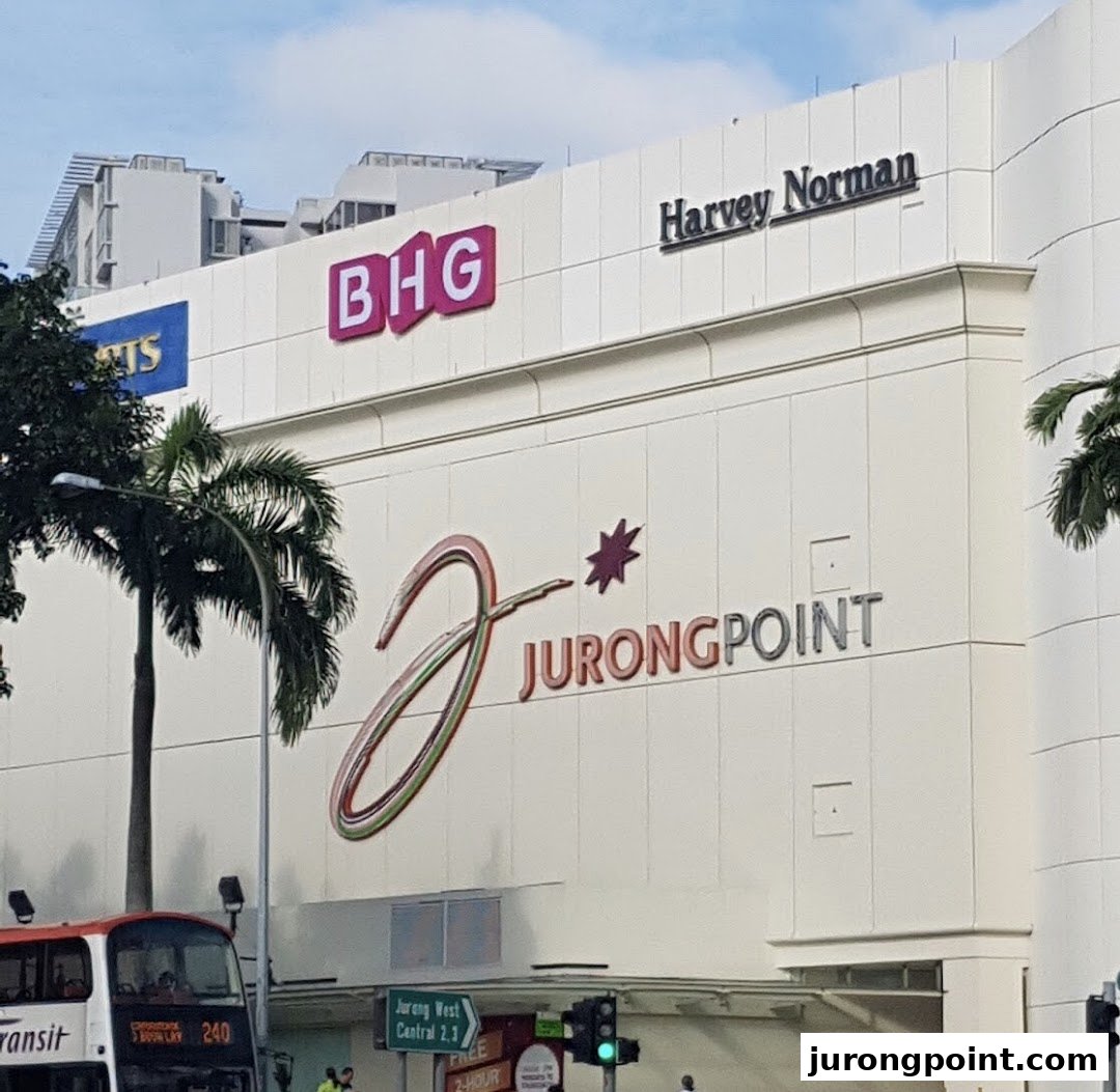 Watsons Singapore Pharmacy  GNC - Jurong Point Click  Collect image 14