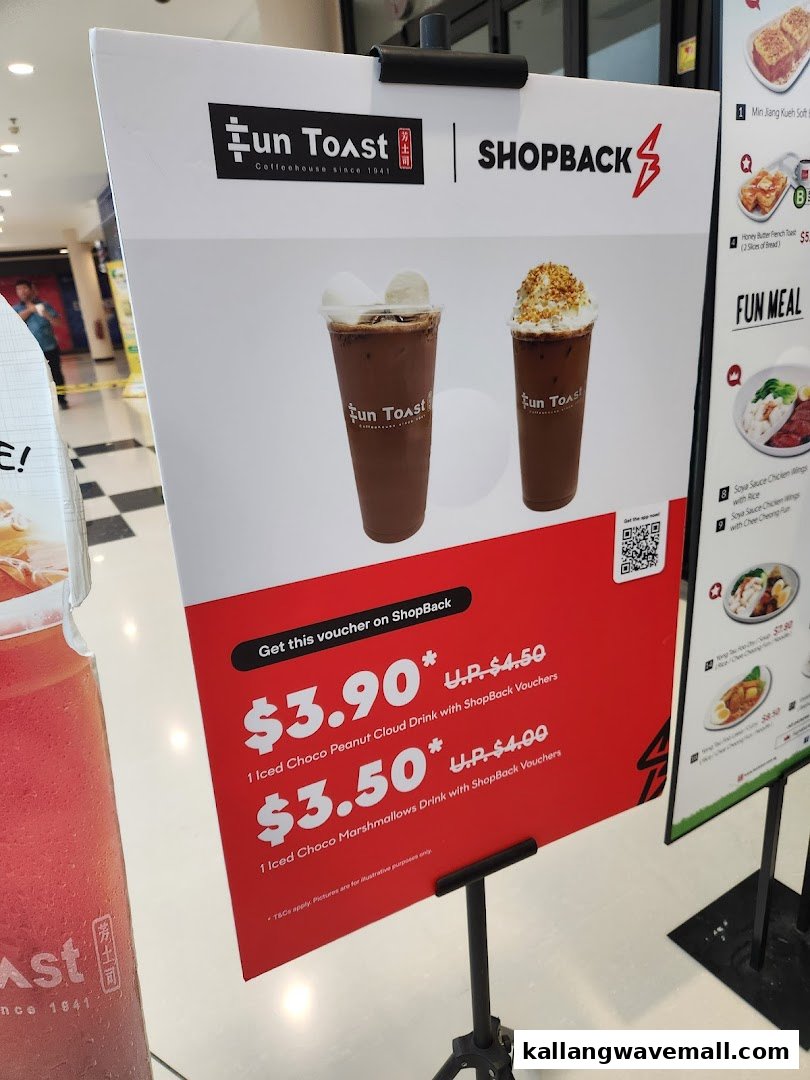 A promotional standee showcasing Fun Toast's special drink offers and a partial menu.