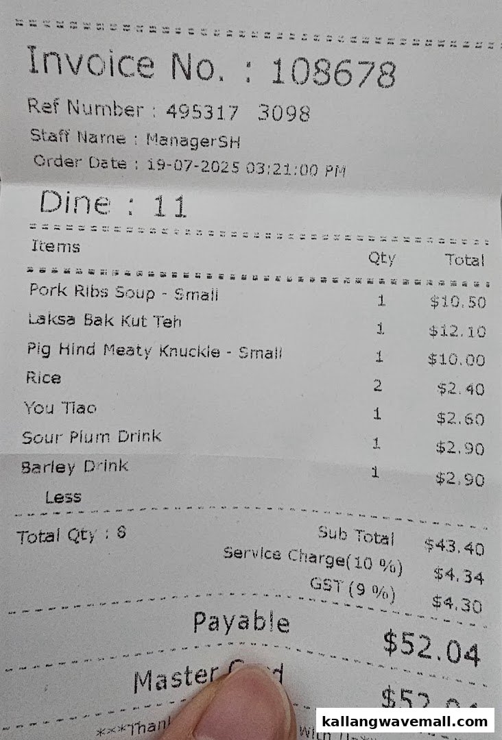 A detailed receipt from Old Street Bak Kut Teh showing ordered food and drink items with their prices.
